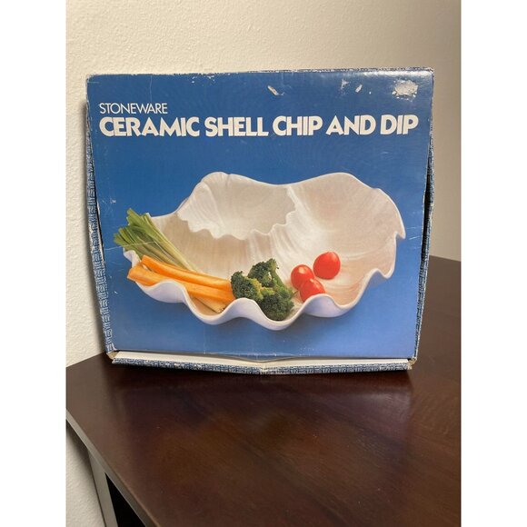 Vintage Stoneware Ceramic Shell Chip And Dip Serving Platter - Picture 6 of 6